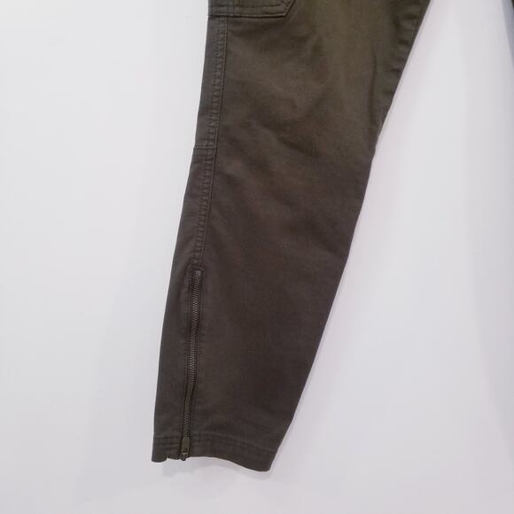 Athleta Army Green Cargo Ankle Zip Skinny Pants - Picture 5 of 12